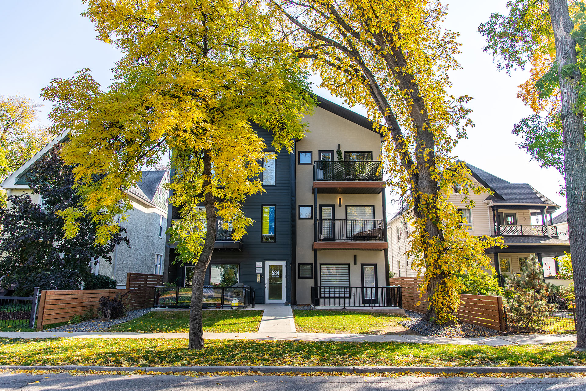 View of Affordable Luxury Rentals | Paragon Living